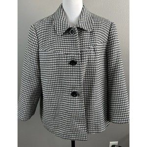 JM Collection Womens Suit Jacket Size 16 white Black Lined 3 Button Close Blazer